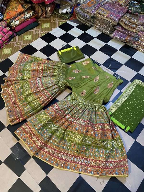 Kattan Silk Garara Three Piece - Image 2